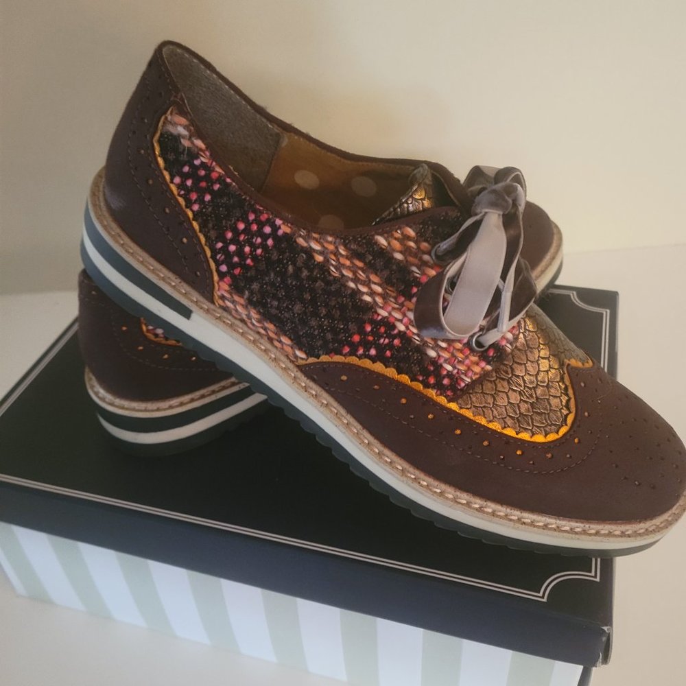 Ruby Shoo wing tip oxford - Picture 2 of 4